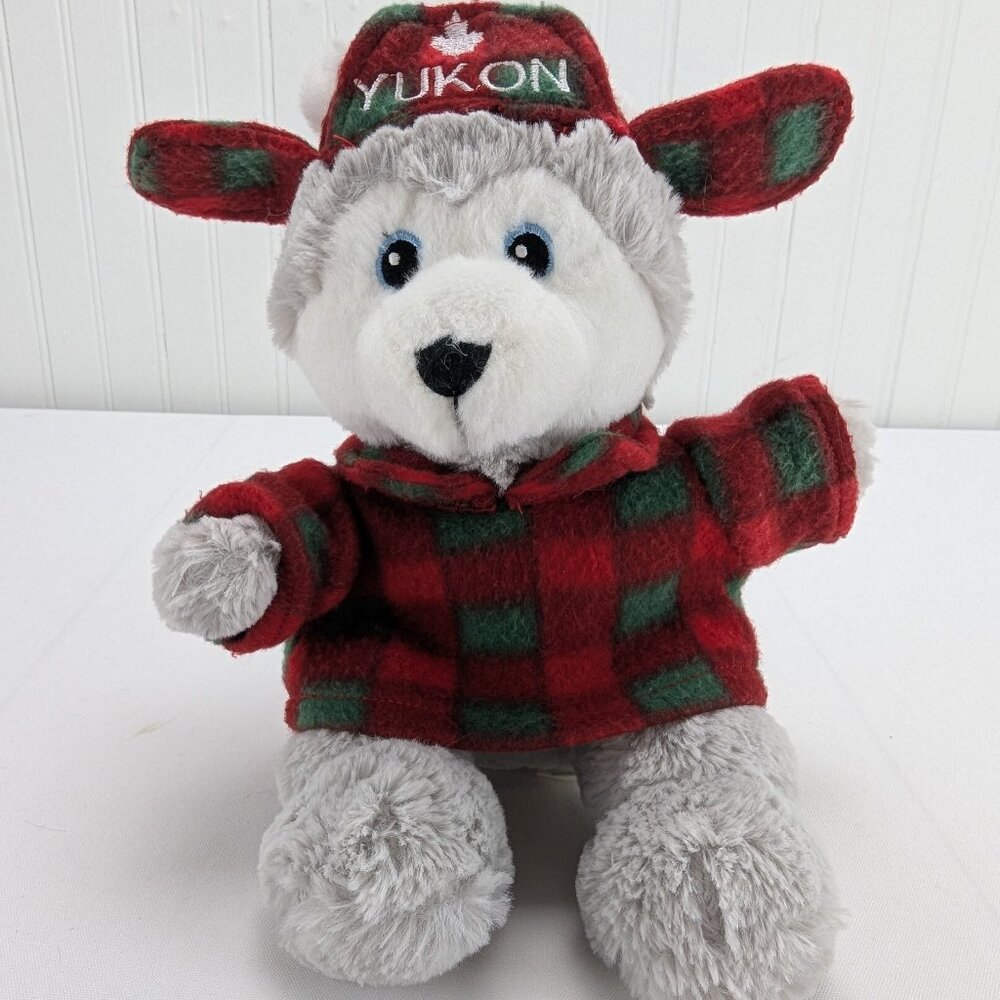 Creature Comforts Gray Wolf Plush 9" Stuffed Animal Yukon Maple Leaf Red Hat Top